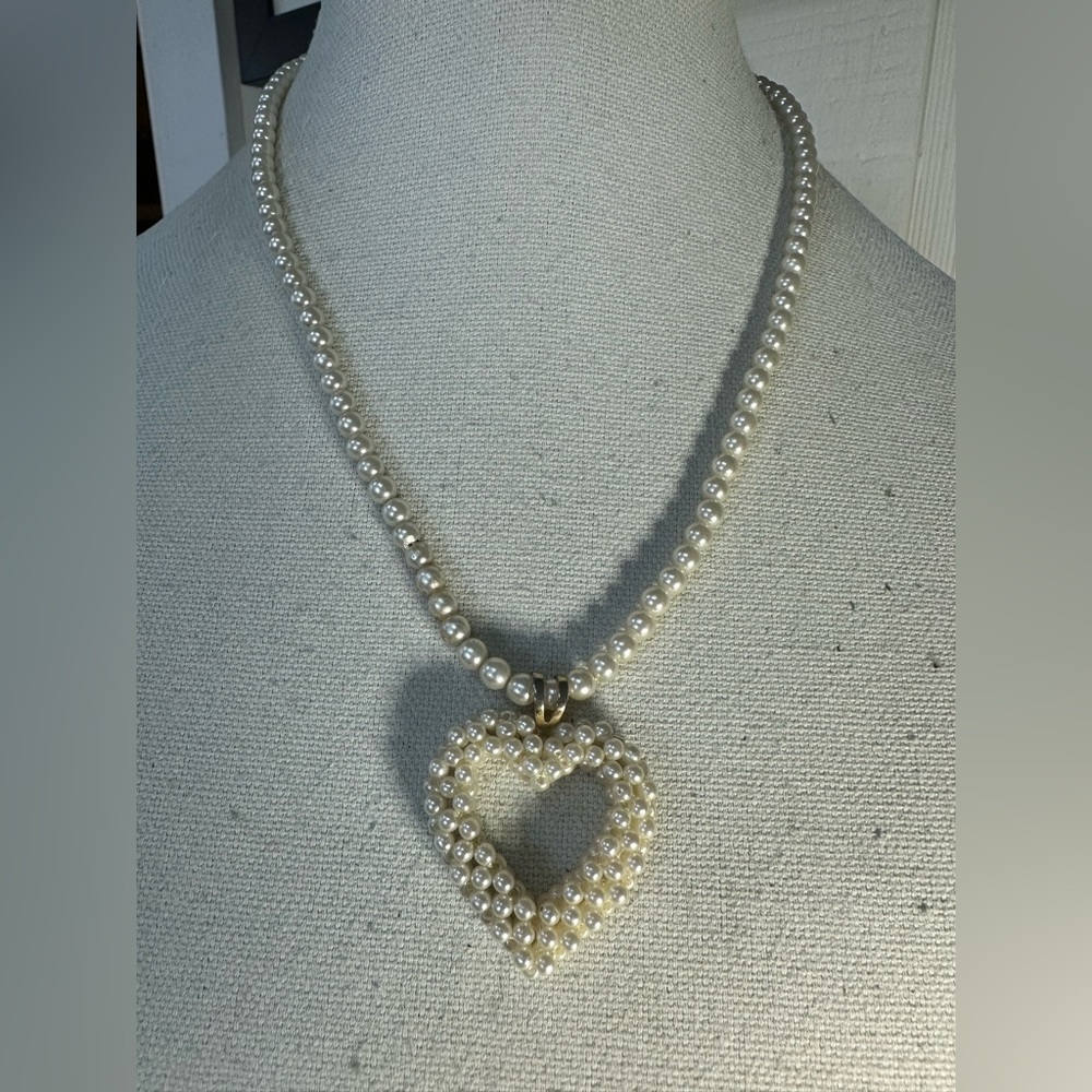 Pearl bead heart pendant convertible necklace